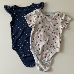 ⭐️5 for $25⭐️ Short Sleeved Onesie Bundle